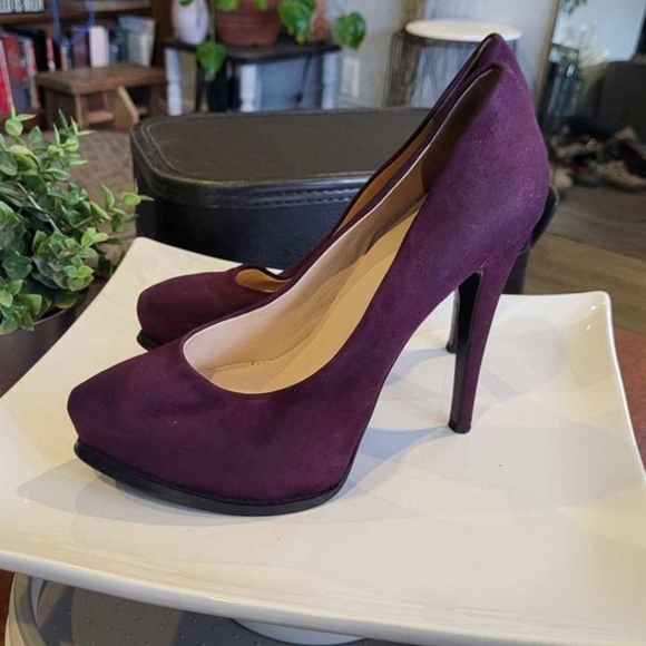 Guess Heels - Purple - Size 8 - Picture 4 of 5